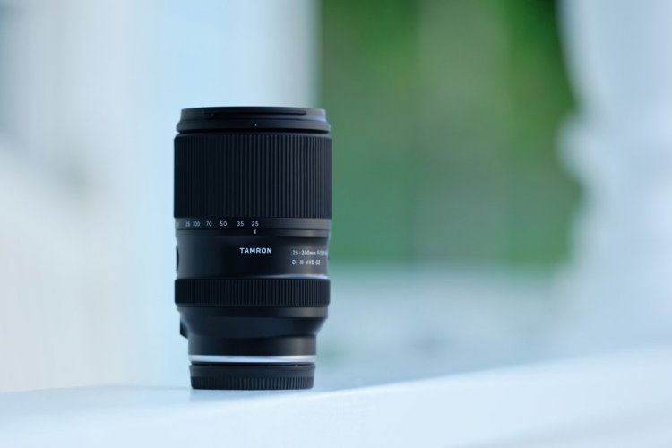 Tamron 25-200 mm F/2.8-5.6 Di III VXD G2 pro Sony FE
