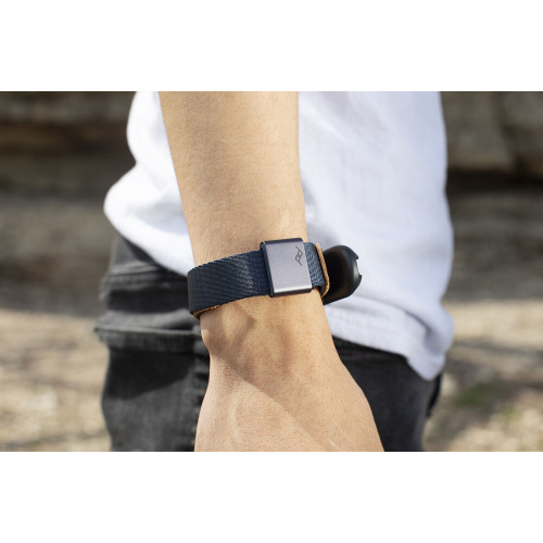 Peak Design Cuff - Midnight Blue (modré poutko na zápěstí)