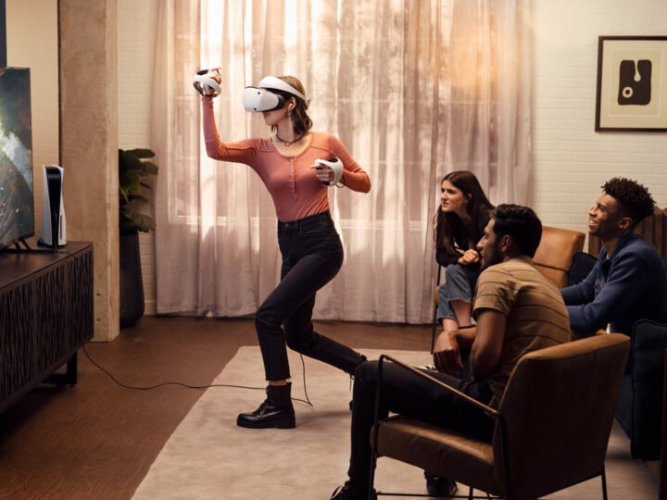 PlayStation VR2 (4K okuliare pre virtuálnu realitu + ovládače)