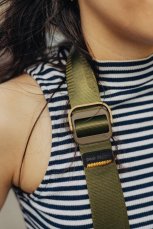 Peak Design Slide Lite - Kelp (popruh v pískové hnědé barvě)