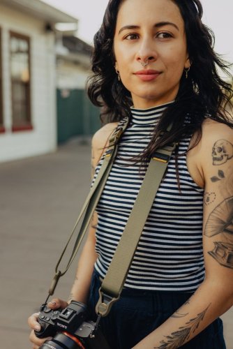 Peak Design Slide Lite - Kelp (popruh v pískové hnědé barvě)