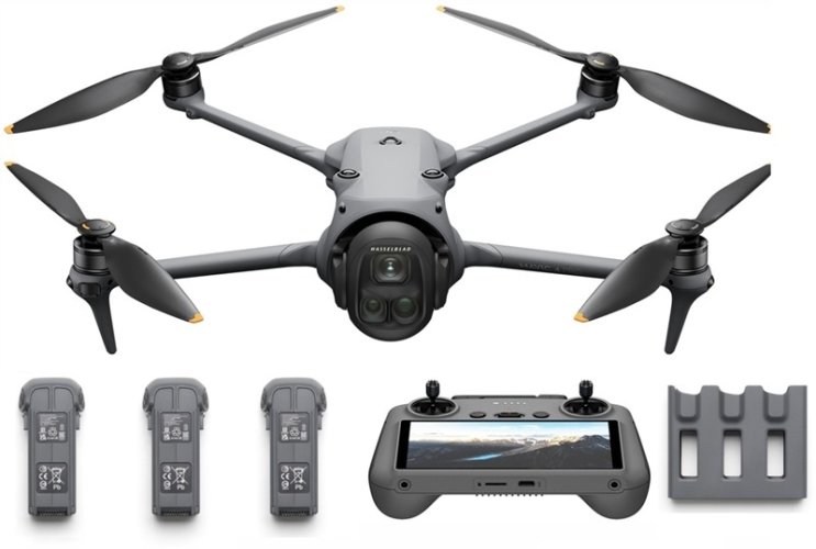 DJI Mavic 4 Pro Fly More Combo (DJI RC 2)