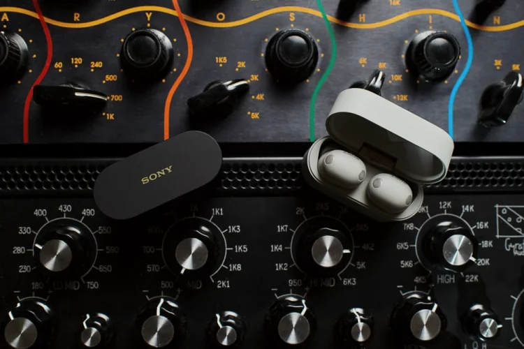 SONY WF-1000XM6 Black (Bluetooth sluchátka s noise cancelling)