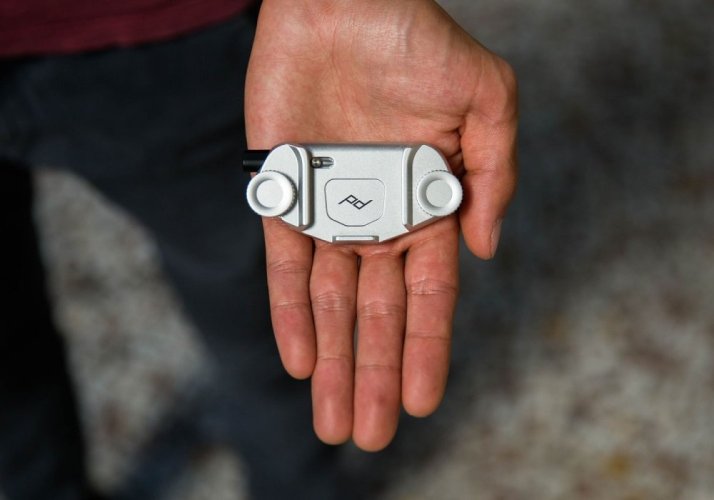 Peak Design Capture (v3) silver - Standard plate (Držák na fotoaparát)