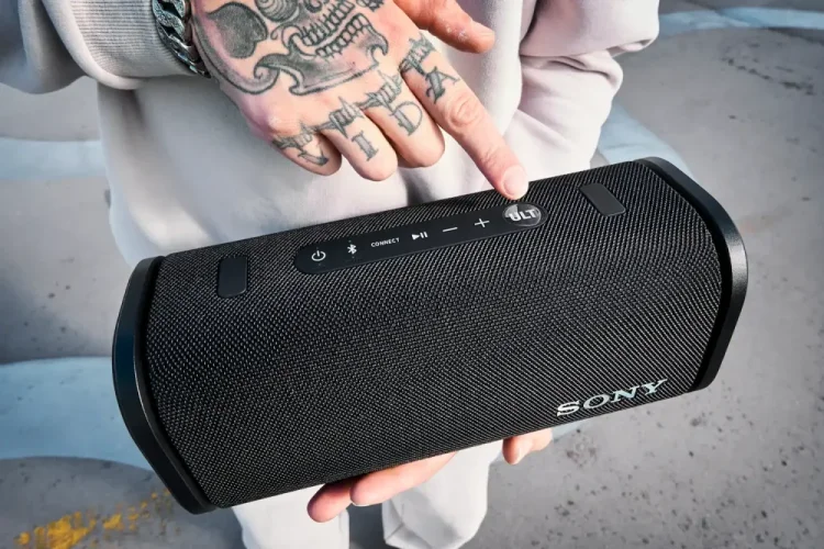SONY ULT FIELD 5 Black - Bluetooth reproduktor (SRS-ULT50)