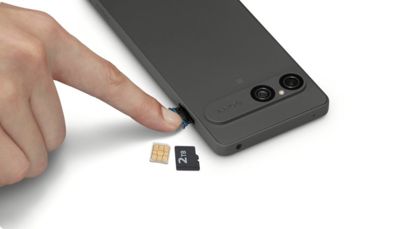 Xperia 10 VII 5G White (128GB) - modelová řada 2025