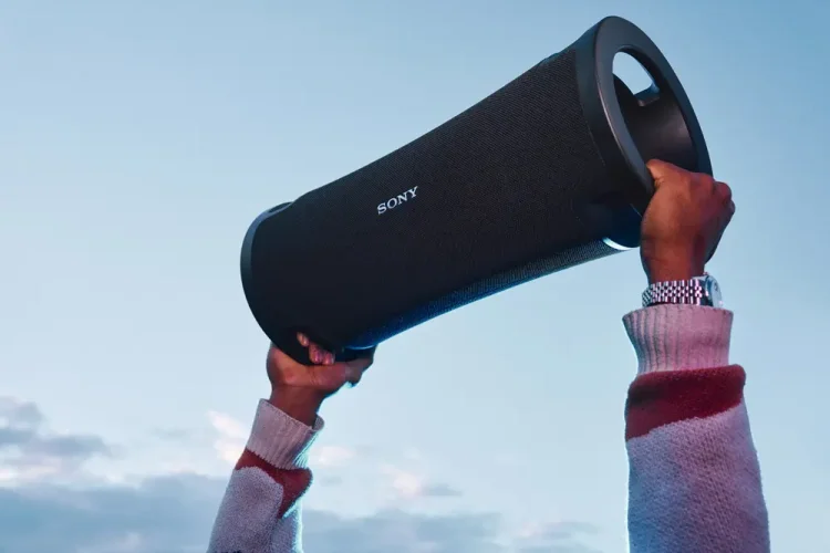 SONY ULT FIELD 7 Black - Bluetooth reproduktor (SRS-ULT70)