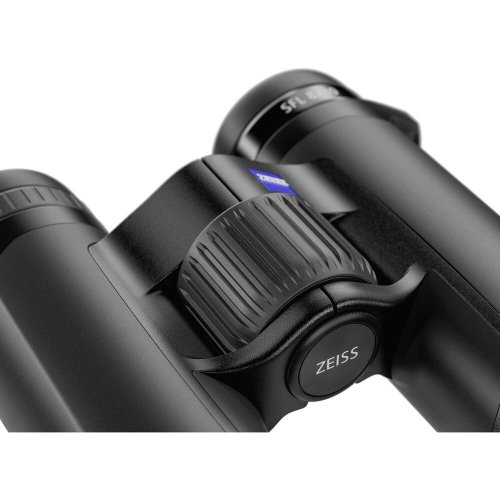 Zeiss SFL 8x30 (přiblížení 8x)
