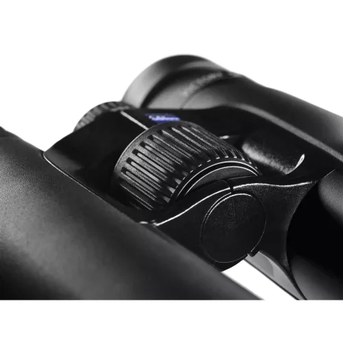 Zeiss Victory SF 10x42 (přiblížení 10x)