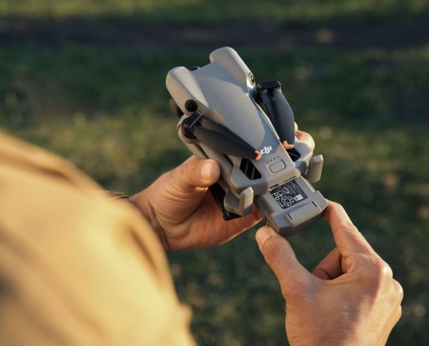 DJI Mini 5 Pro Fly More Combo (DJI RC2)