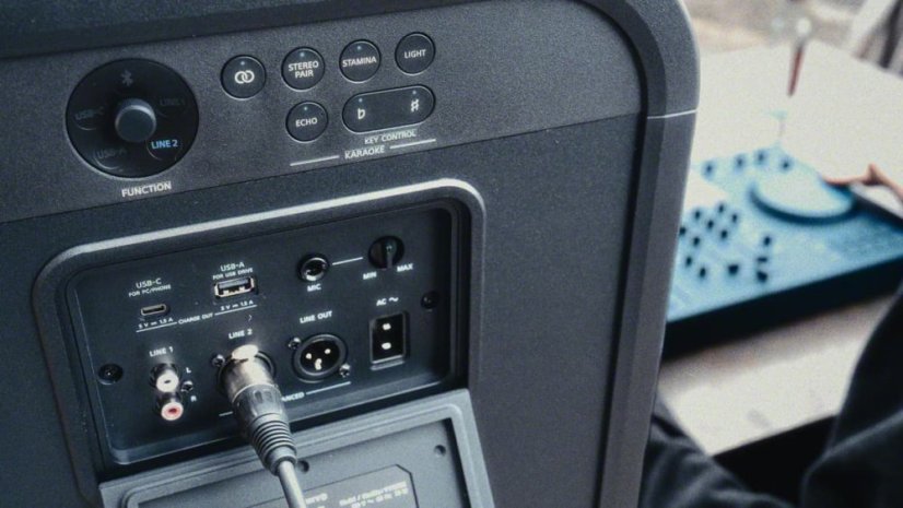SONY ULT TOWER 5 - výkon 300W, výdrž baterie až 20h (SRSULT500) - 2 KUSY - STEREO