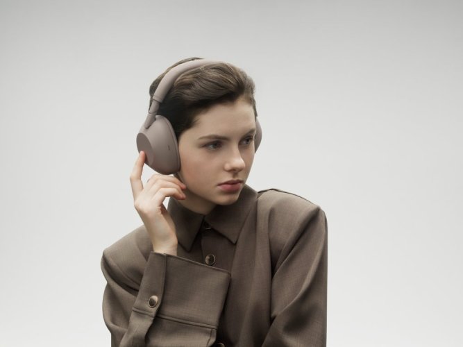 SONY WH-1000XM6 Sandstone (Bluetooth sluchátka s noise cancelling)