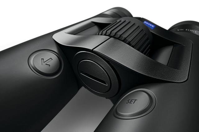 Zeiss Victory RF 8x42 (přiblížení 8x) ROZBALENO