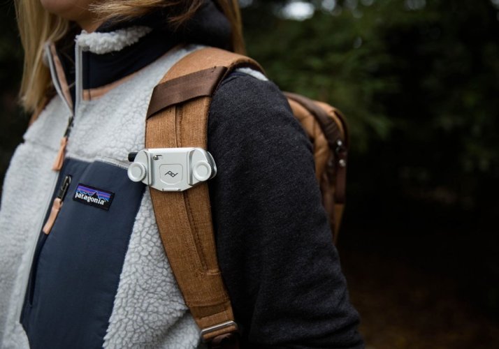 Peak Design Capture (v3) silver - Standard plate (Držák na fotoaparát)