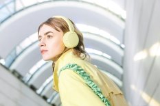 SONY WH-CH520 Žlutá  (Bluetooth sluchátka)