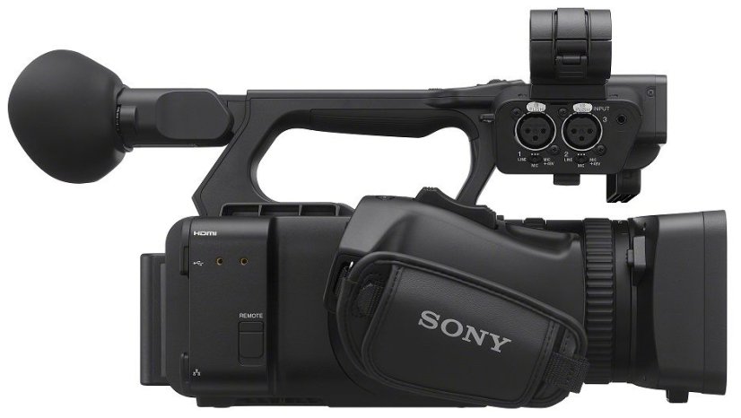 SONY HXR-NX800 (4K camcoder s AI zaostřováním)