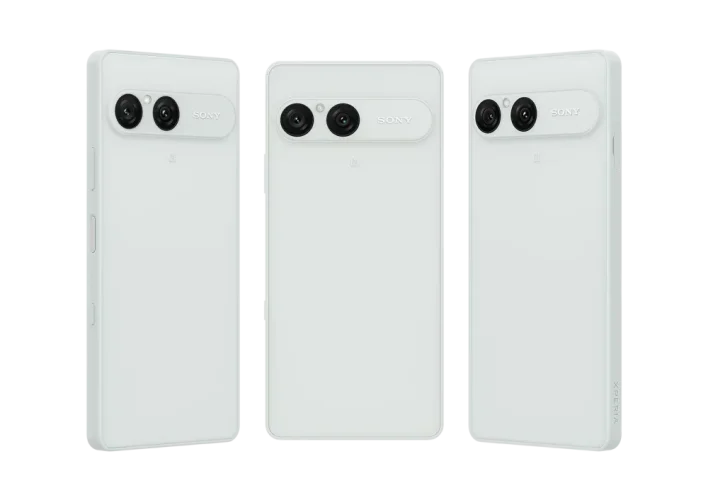 Xperia 10 VIII 5G Frozen White (128GB/8GB/ XQ-GH54 region  EU) - modelová řada 2026 + sluchátka SONY WH-1000XM4C Platinum Silver