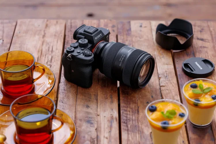 Tamron 35-100 mm F/2.8 Di III VXD pro Sony FE